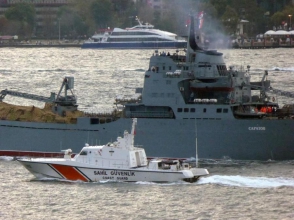 Корабль ВМФ РФ не поднял «гостевой» турецкий флаг при прохождении через Босфор